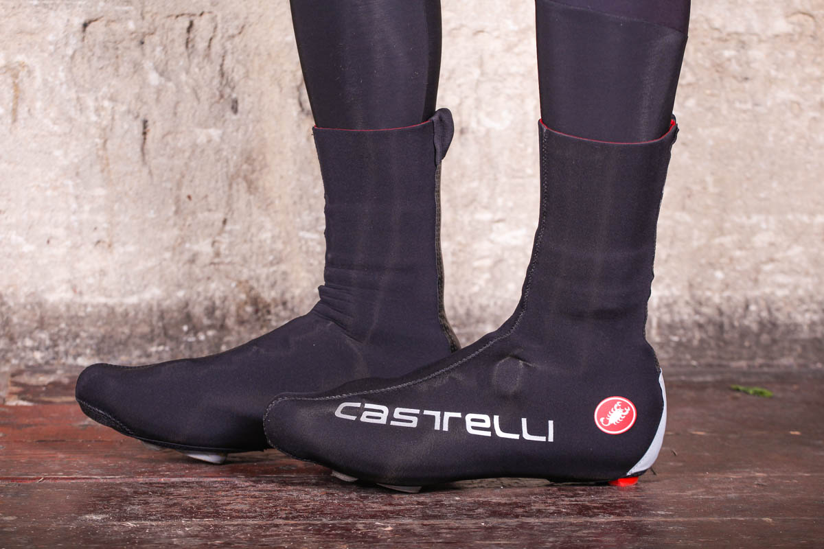 Revue des couvre-chaussures Castelli Estremo : polaire très pelucheuse pour  les conditions extrêmes